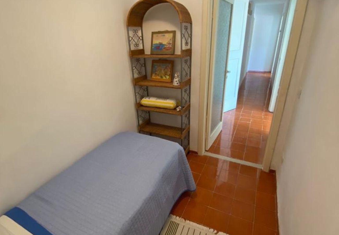 House in Positano - AMORE RENTALS - Casa Laura with Sea View Terrace