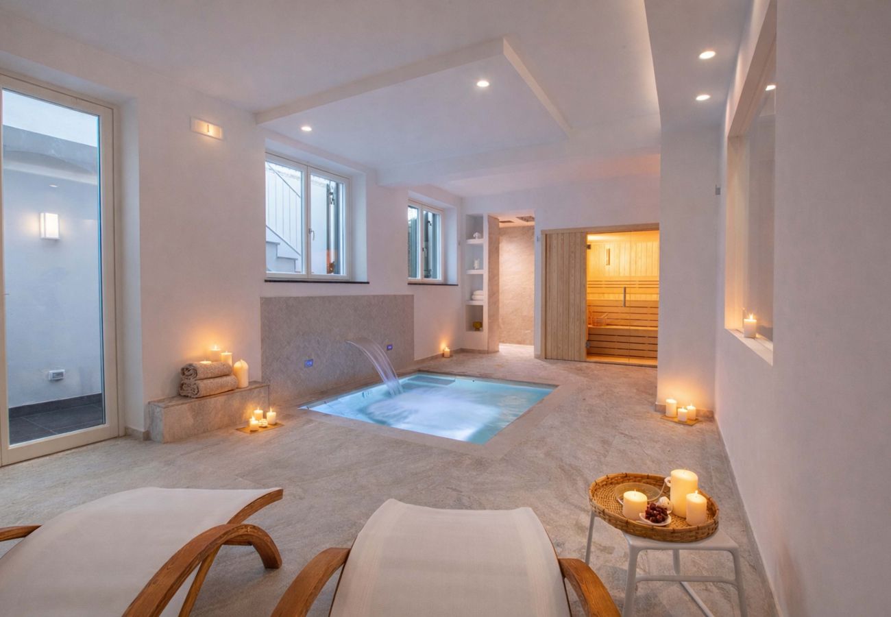 Villa in Sorrento - AMORE RENTALS - Villa Flavia with Private SPA, Swimming Pool, Terraces, Sea View