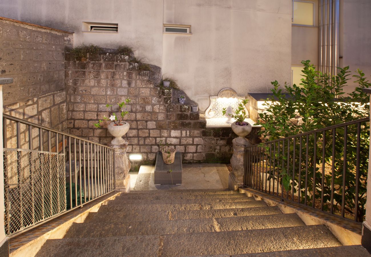 Apartment in Sorrento - AMORE RENTALS - Apartment Terrazza Tasso with Private Garden, External Private Hot Tub in Piazza Tasso