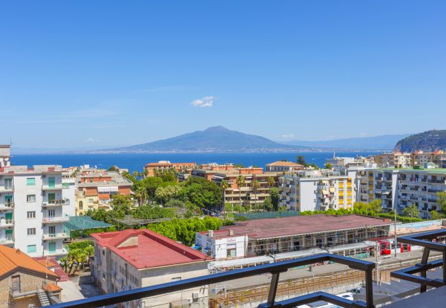 Apartment in Sorrento - AMORE RENTALS - Appartamento Cielomare with Sea View and Balcony Apartment in Sorrento - AMORE RENTALS - Appartamento Cielomare with Sea View and Balcony