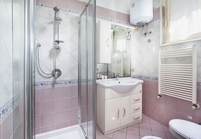 Apartment in Sorrento - AMORE RENTALS - Appartamento Cielomare with Sea View and Balcony Apartment in Sorrento - AMORE RENTALS - Appartamento Cielomare with Sea View and Balcony