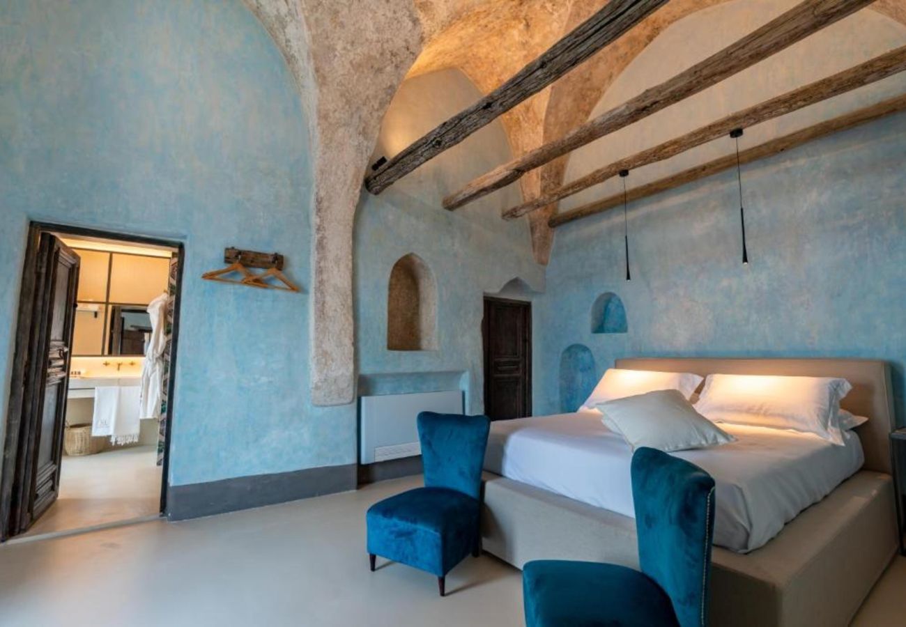 Villa in Amalfi - AMORE RENTALS - Villa Margherita with Sea View and Swimming Pool