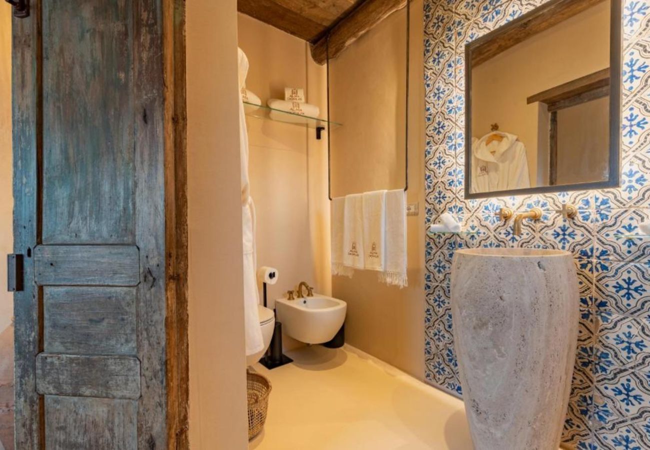 Villa in Amalfi - AMORE RENTALS - Villa Margherita with Sea View and Swimming Pool