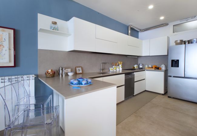 Villa in Massa Lubrense - AMORE RENTALS - Villa Domus Franca with Shared Swimming Pool by the Sea Villa in Massa Lubrense - AMORE RENTALS - Villa Domus Franca with Shared Swimming Pool by the Sea