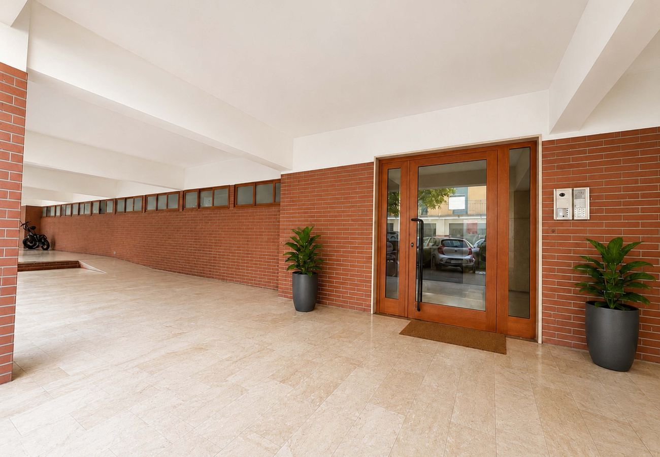 Apartment in Sorrento - AMORE RENTALS - La Casetta di Anna with Air Conditioning and Wi-Fi
