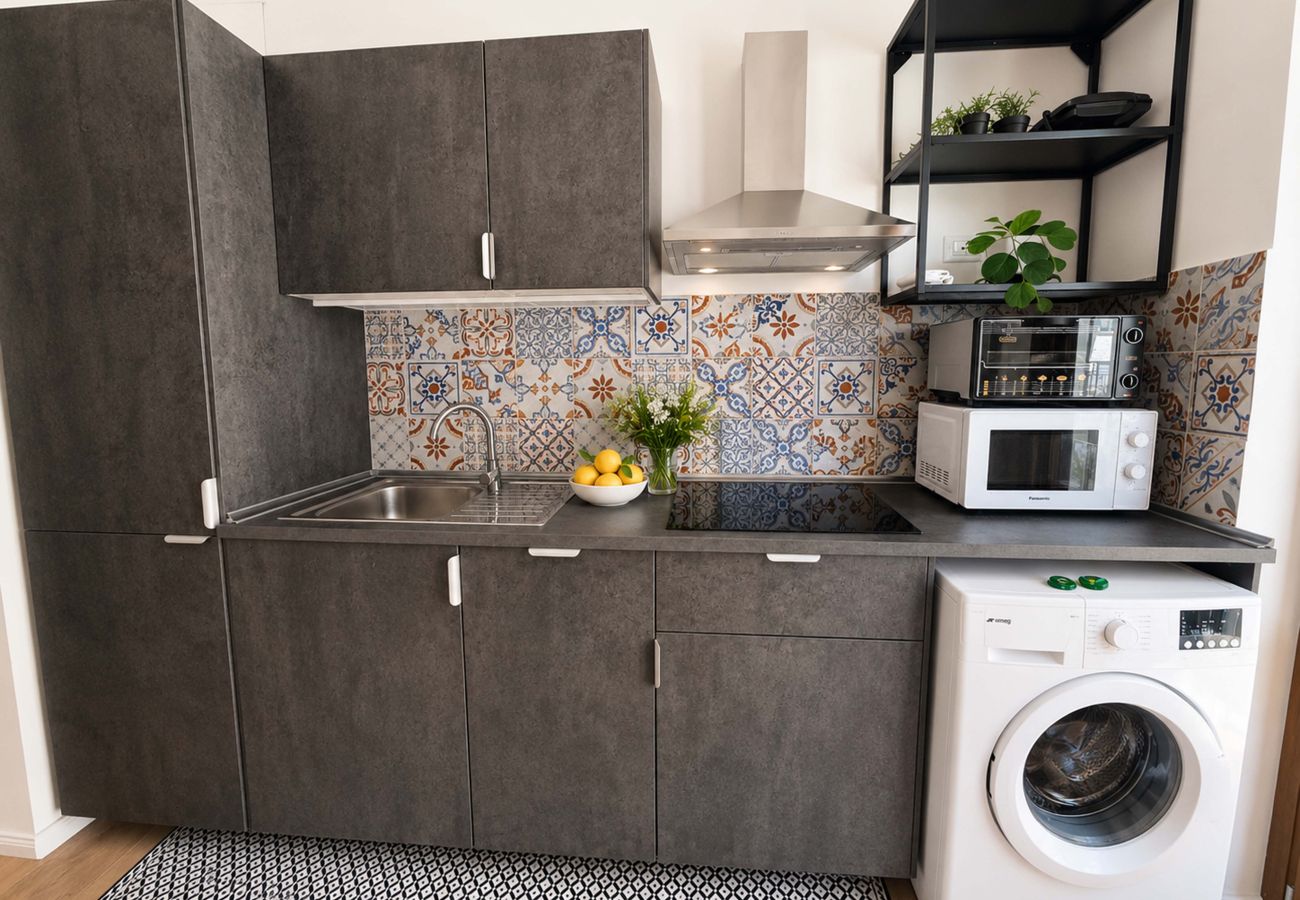 Apartment in Sorrento - AMORE RENTALS - La Casetta di Anna with Air Conditioning and Wi-Fi
