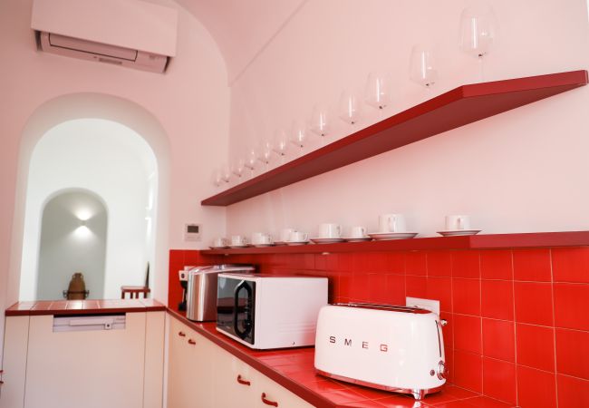 Villa in Anacapri - AMORE RENTALS - Villa Olivella with Pool, Garden and Sea View Villa in Anacapri - AMORE RENTALS - Villa Olivella with Pool, Garden and Sea View