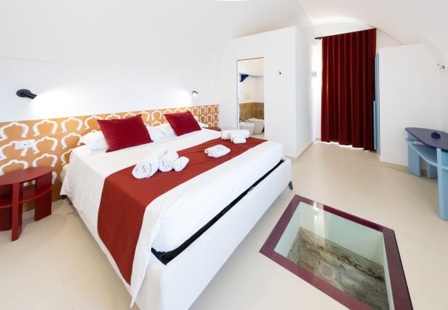 Villa in Anacapri - AMORE RENTALS - Villa Olivella with Pool, Garden and Sea View Villa in Anacapri - AMORE RENTALS - Villa Olivella with Pool, Garden and Sea View