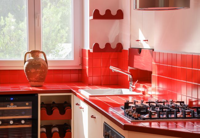 Villa in Anacapri - AMORE RENTALS - Villa Olivella with Pool, Garden and Sea View Villa in Anacapri - AMORE RENTALS - Villa Olivella with Pool, Garden and Sea View