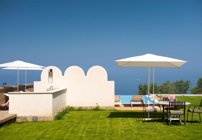 Villa in Massa Lubrense - AMORE RENTALS - Villa Antea with Two Swimming Pools and Sea View Villa in Massa Lubrense - AMORE RENTALS - Villa Antea with Two Swimming Pools and Sea View