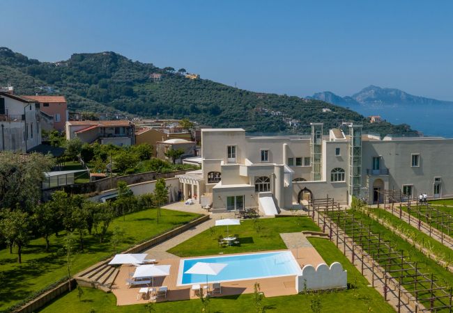 Villa in Massa Lubrense - AMORE RENTALS - Villa Antea with Two Swimming Pools and Sea View Villa in Massa Lubrense - AMORE RENTALS - Villa Antea with Two Swimming Pools and Sea View