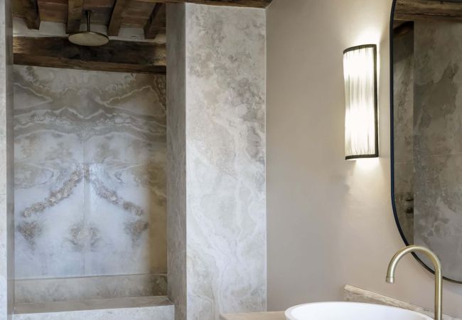 Villa in Sarteano - AMORE RENTALS - Villa Viola with Pool, Garden, Ideal for Weddings Villa in Sarteano - AMORE RENTALS - Villa Viola with Pool, Garden, Ideal for Weddings