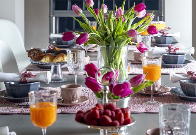 Villa in Sarteano - AMORE RENTALS - Villa Viola with Pool, Garden, Ideal for Weddings Villa in Sarteano - AMORE RENTALS - Villa Viola with Pool, Garden, Ideal for Weddings