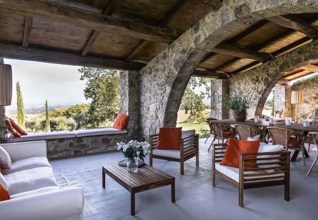 Villa in Sarteano - AMORE RENTALS - Villa Viola with Pool, Garden, Ideal for Weddings Villa in Sarteano - AMORE RENTALS - Villa Viola with Pool, Garden, Ideal for Weddings