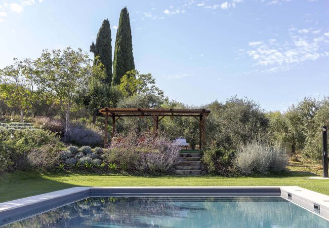 Villa in Sarteano - AMORE RENTALS - Villa Viola with Pool, Garden, Ideal for Weddings Villa in Sarteano - AMORE RENTALS - Villa Viola with Pool, Garden, Ideal for Weddings
