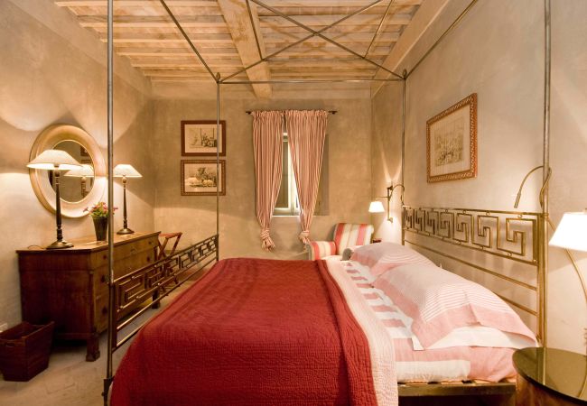 Villa in Sarteano - AMORE RENTALS - Villa Olimpia with Pool, Garden, Ideal for Weddings Villa in Sarteano - AMORE RENTALS - Villa Olimpia with Pool, Garden, Ideal for Weddings