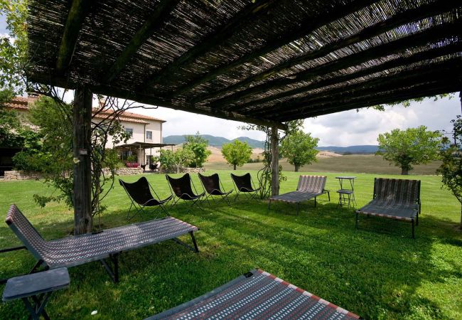 Villa in Sarteano - AMORE RENTALS - Villa Olimpia with Pool, Garden, Ideal for Weddings Villa in Sarteano - AMORE RENTALS - Villa Olimpia with Pool, Garden, Ideal for Weddings