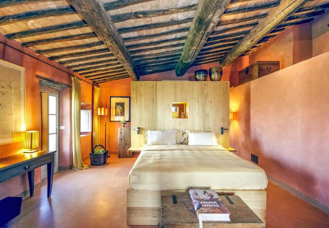 Villa in Sarteano - AMORE RENTALS - Villa Valle with Pool, Garden, Ideal for Weddings Villa in Sarteano - AMORE RENTALS - Villa Valle with Pool, Garden, Ideal for Weddings