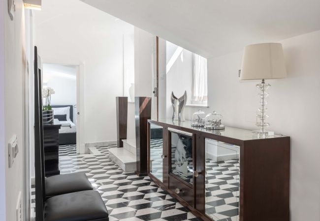 Apartment in Sorrento - AMORE RENTALS - Apartment The Roof with Terrace and Sea View Apartment in Sorrento - AMORE RENTALS - Apartment The Roof with Terrace and Sea View