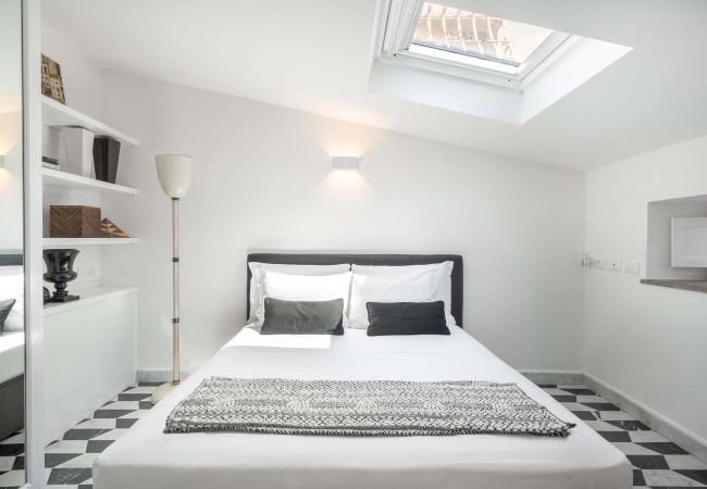 Apartment in Sorrento - AMORE RENTALS - Apartment The Roof with Terrace and Sea View Apartment in Sorrento - AMORE RENTALS - Apartment The Roof with Terrace and Sea View