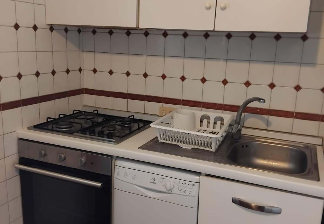 House in Vico Equense - AMORE RENTALS - Casa Assunta with Parking and Air Conditioning