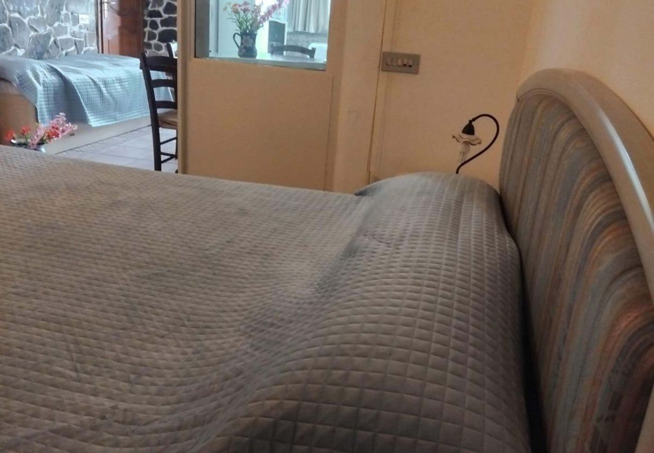 House in Vico Equense - AMORE RENTALS - Casa Assunta with Parking and Air Conditioning