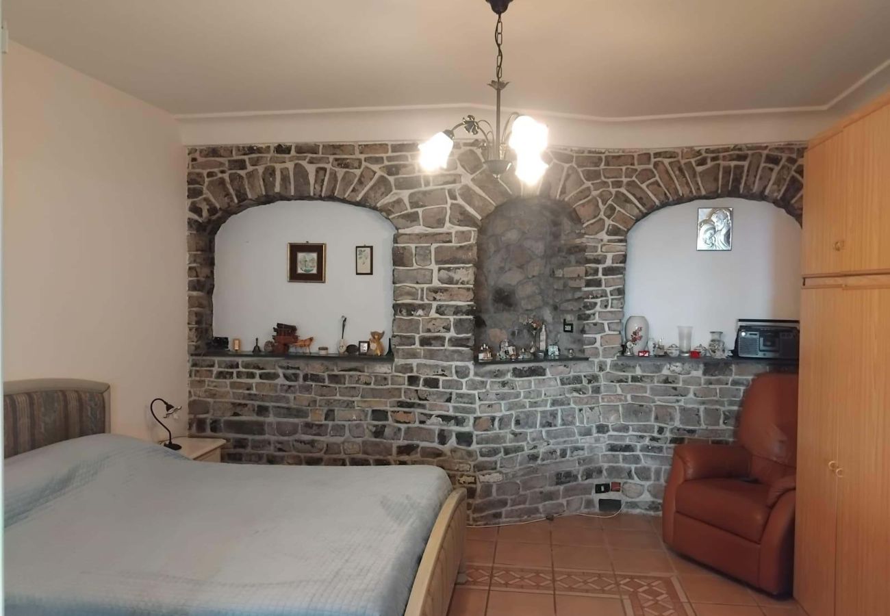 House in Vico Equense - AMORE RENTALS - Casa Assunta with Parking and Air Conditioning