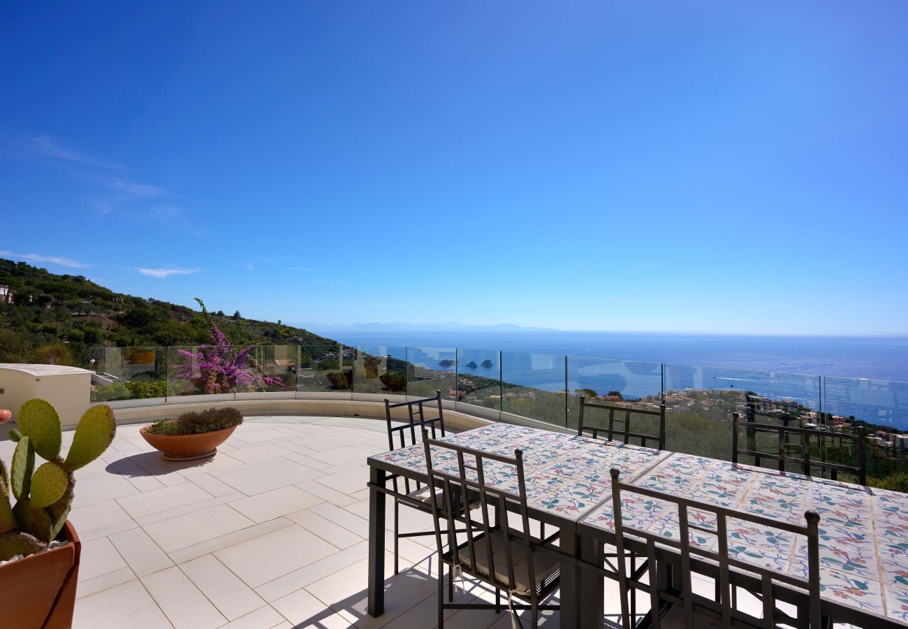 Villa in Sant´Agata sui Due Golfi - AMORE RENTALS - Villa Hermes with Private Pool, Sea View, Garden