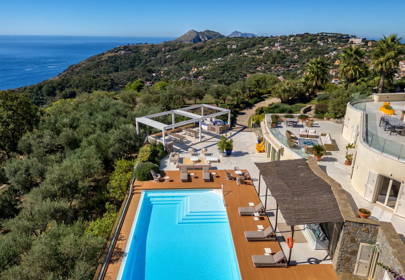 Villa in Sant´Agata sui Due Golfi - AMORE RENTALS - Villa Hermes with Private Pool, Sea View, Garden