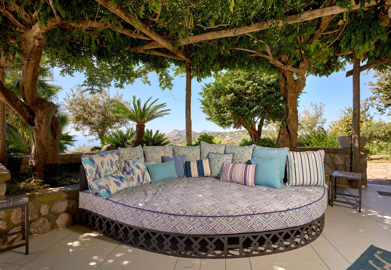 Villa in Sant´Agata sui Due Golfi - AMORE RENTALS - Villa Hermes with Private Pool, Sea View, Garden