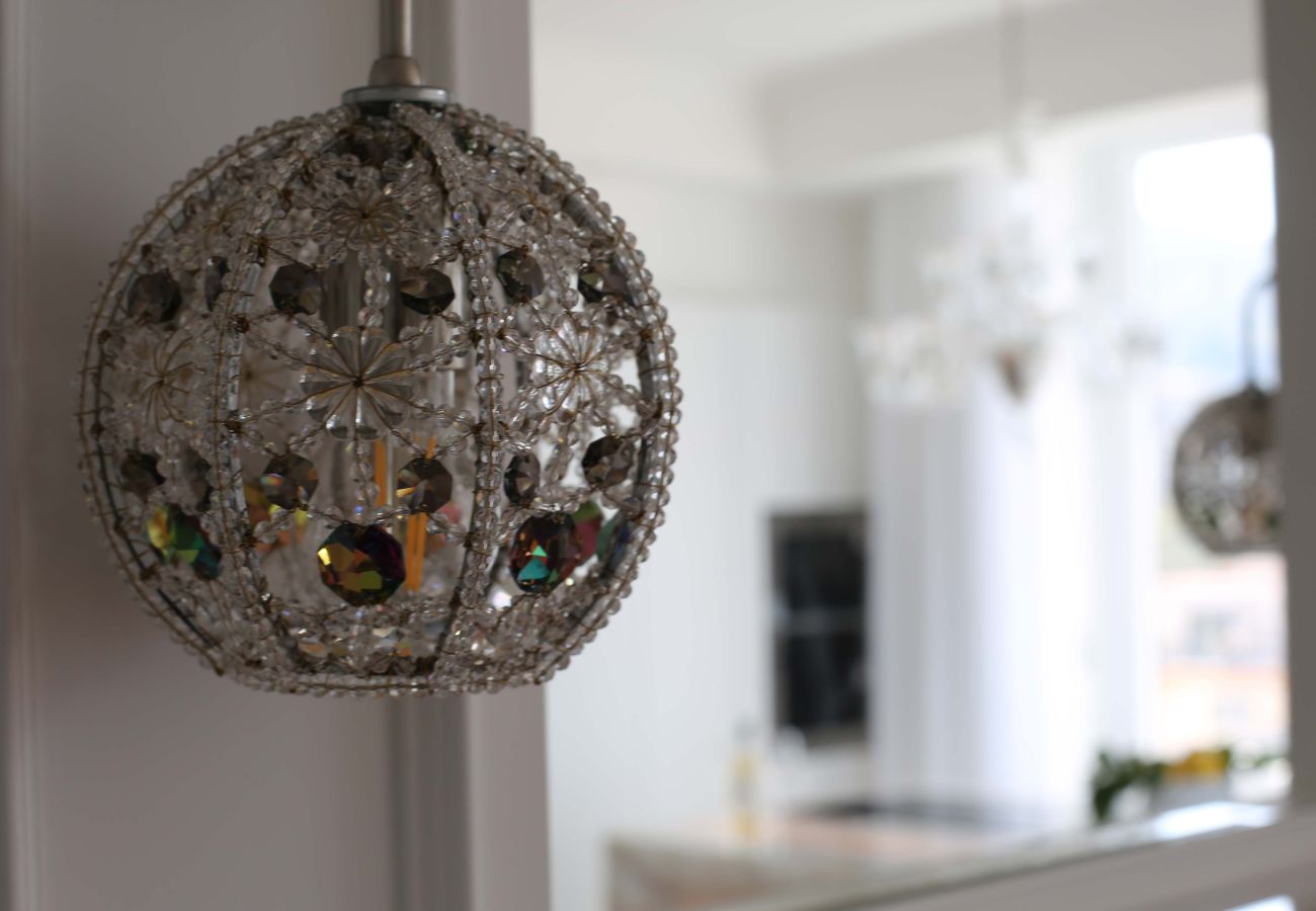 House in Sorrento - AMORE RENTALS - The Square, Luxury Penthouse with Sea View and Jacuzzi in Piazza Tasso