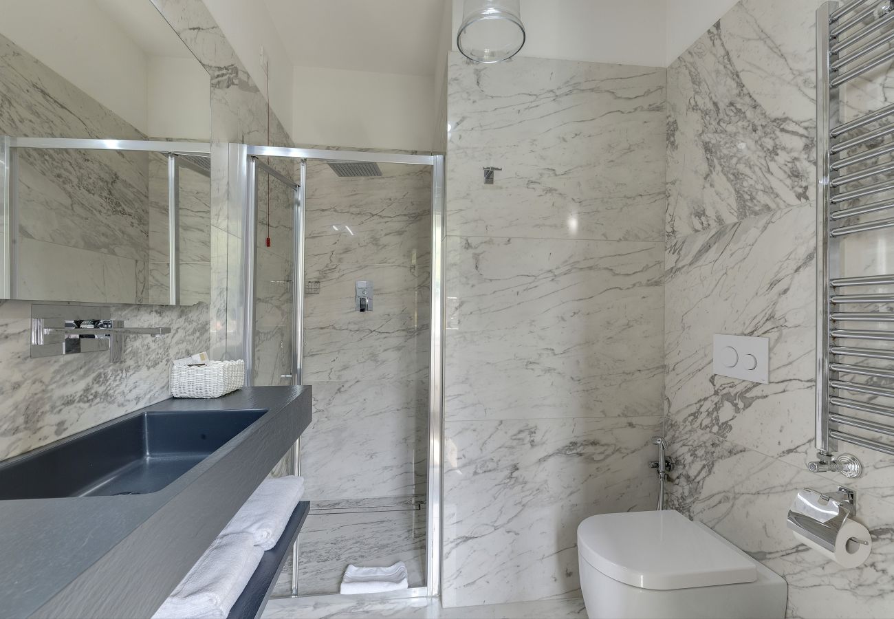 Villa in Palazzuolo sul Senio - AMORE RENTALS - Villa Barbara 1 with Private Pool and Garden