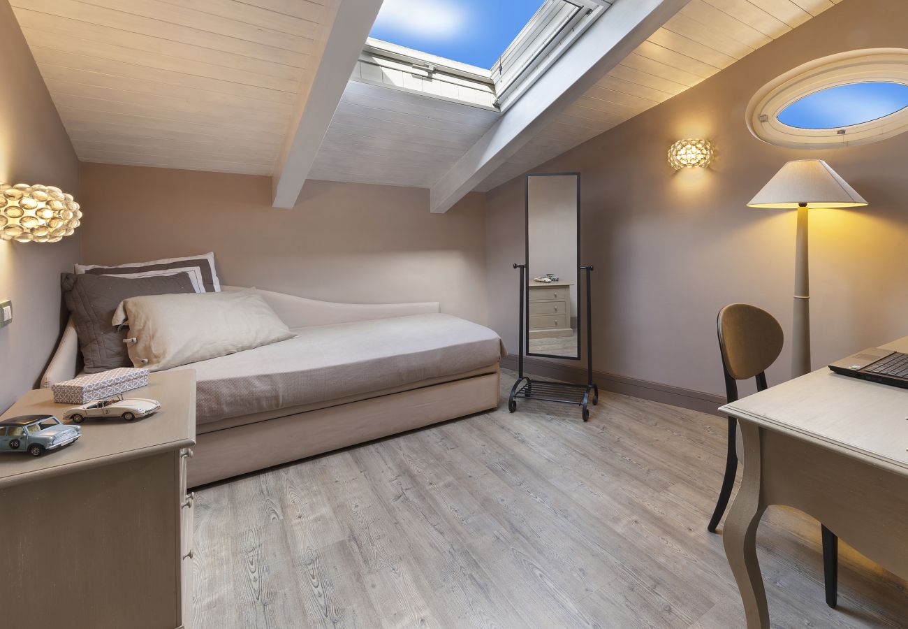 Apartment in Sorrento - AMORE RENTALS - Palazzo Mary in Piazza Tasso