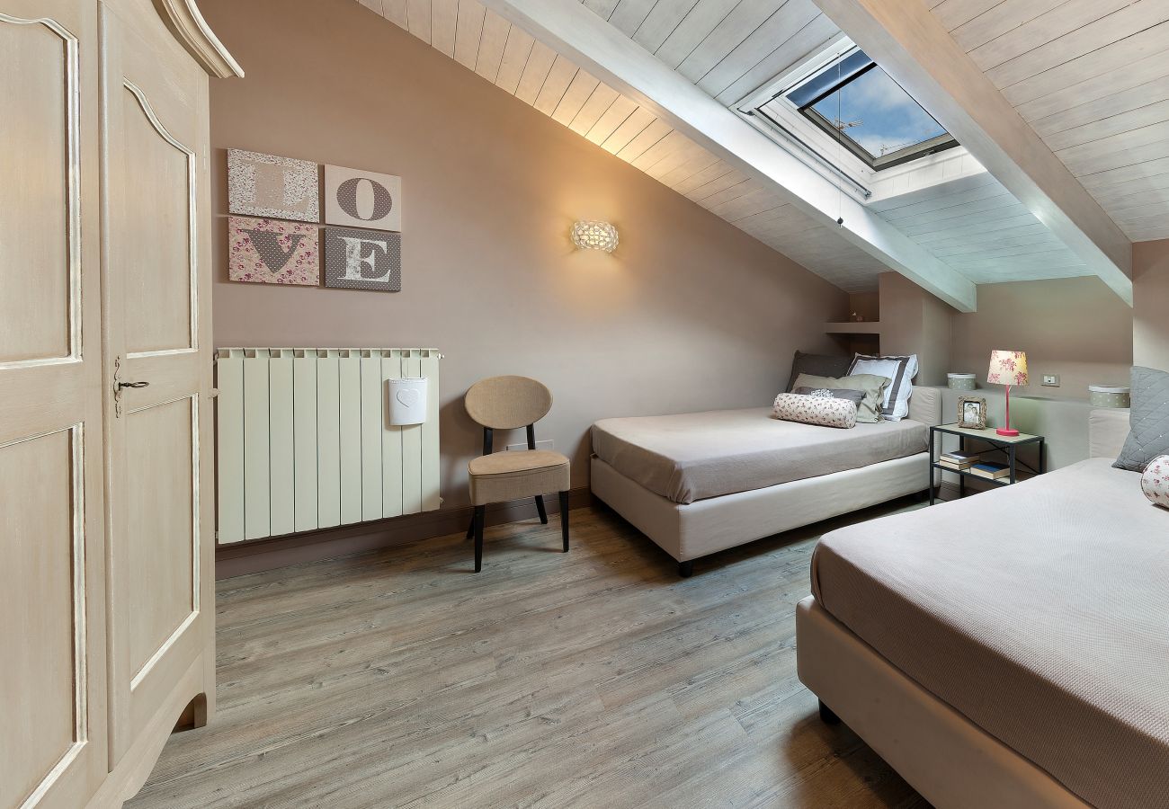 Apartment in Sorrento - AMORE RENTALS - Palazzo Mary in Piazza Tasso