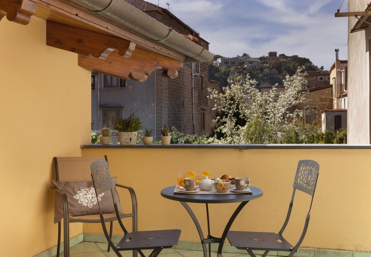 Apartment in Sorrento - AMORE RENTALS - Palazzo Mary in Piazza Tasso