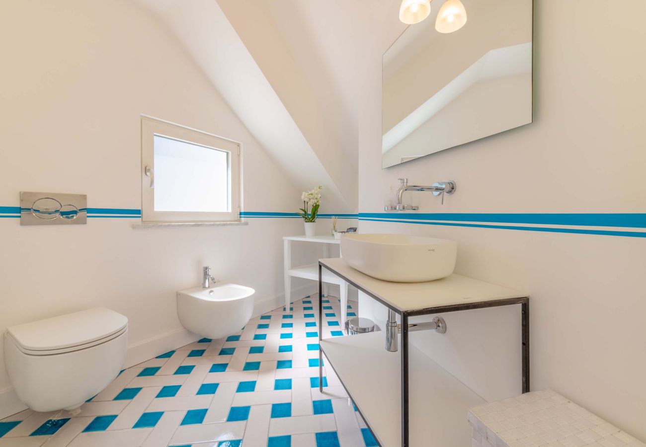 Apartment in Sorrento - Maison Marika - Sea View, a Few Steps Away from the Beach