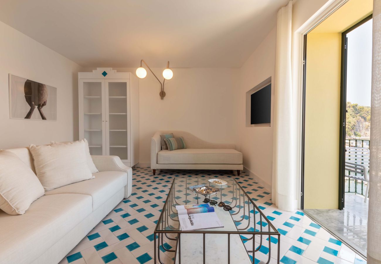 Apartment in Sorrento - Maison Marika - Sea View, a Few Steps Away from the Beach