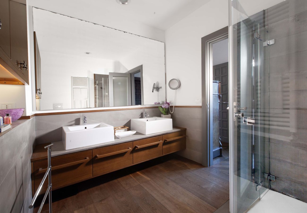 Villa in Sorrento - AMORE RENTALS - Villa Florinda with Private Pool and Sea View