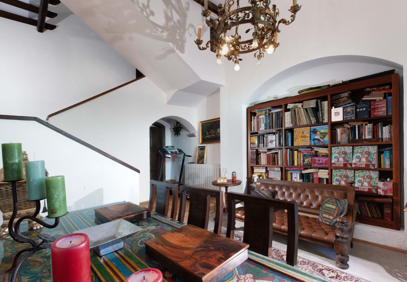 Villa in Sorrento - AMORE RENTALS - Villa Florinda with Private Pool and Sea View