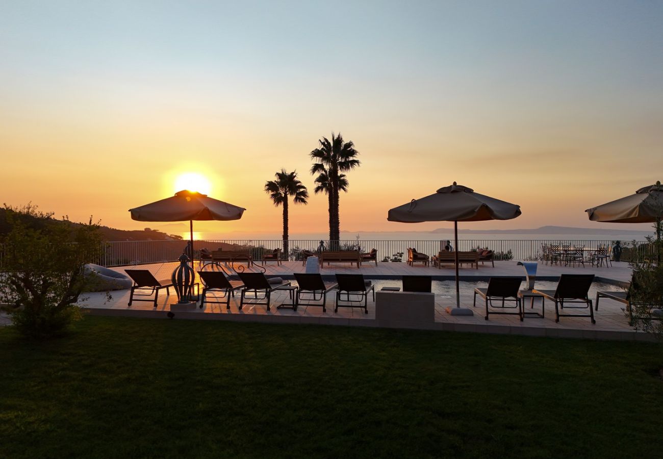 Villa in Sorrento - AMORE RENTALS - Villa Kalisa - Luxury Collection Estate