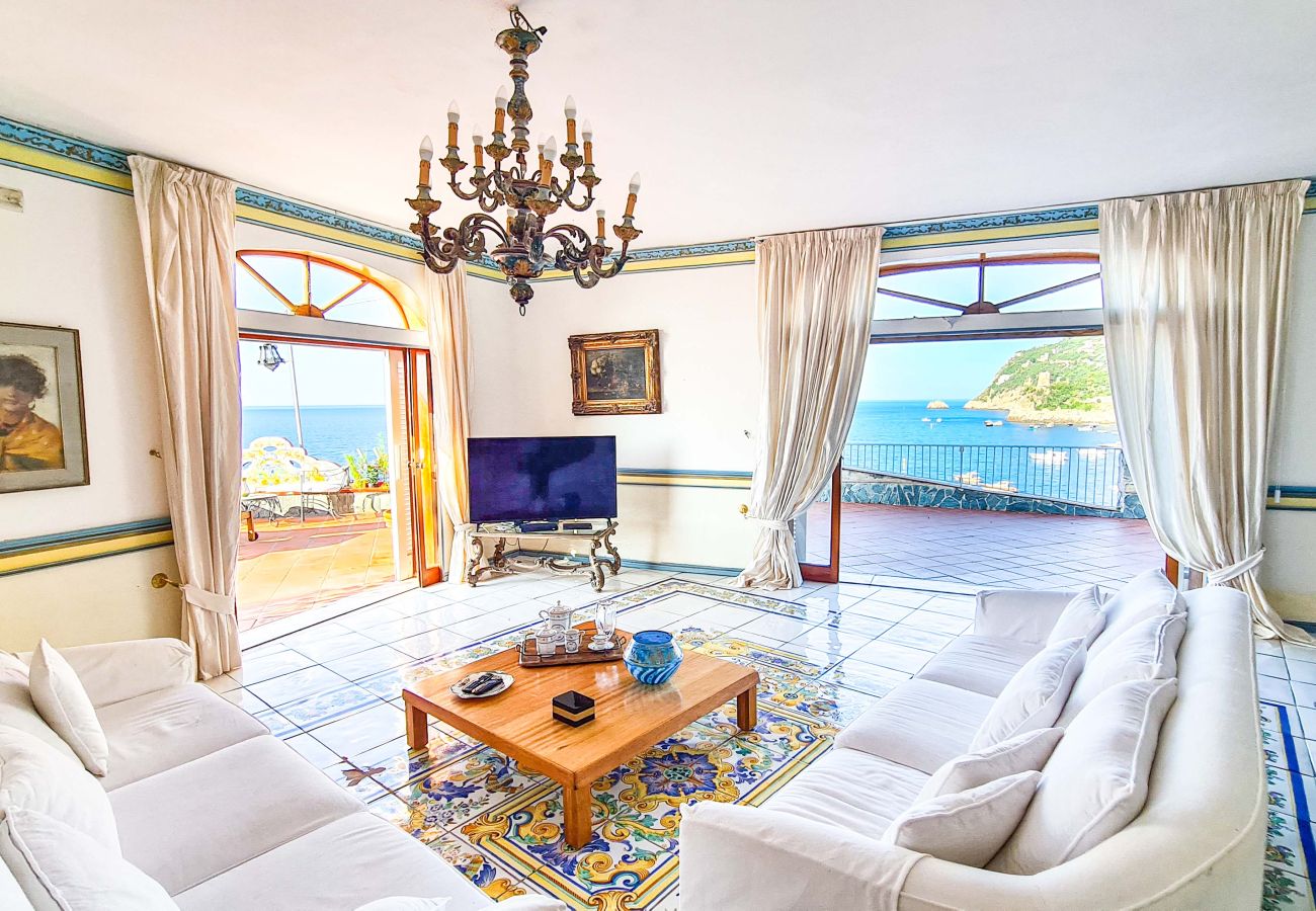 Villa in Furore - AMORE RENTALS - Villa Incanto sul Mare - Absolute Seclusion with Private Access to the Sea