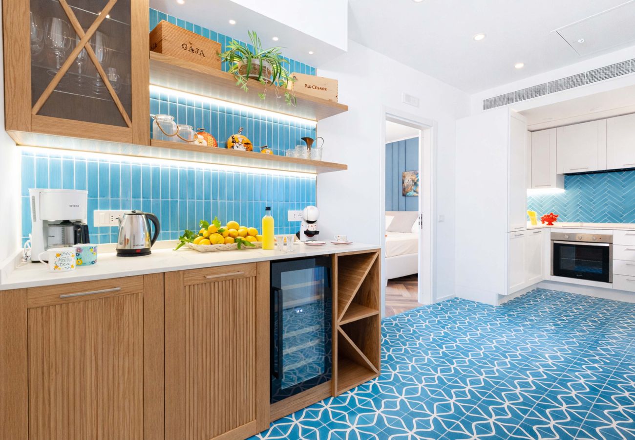 Apartment in Sorrento - AMORE RENTALS - Apartment Seapearl Sorrento with Sea View, Near the Beach