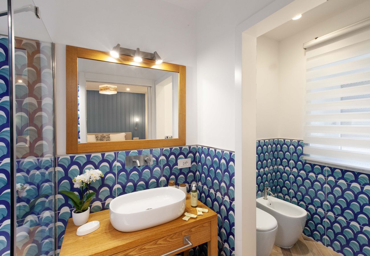 Apartment in Sorrento - AMORE RENTALS - Apartment Seapearl Sorrento with Sea View, Near the Beach