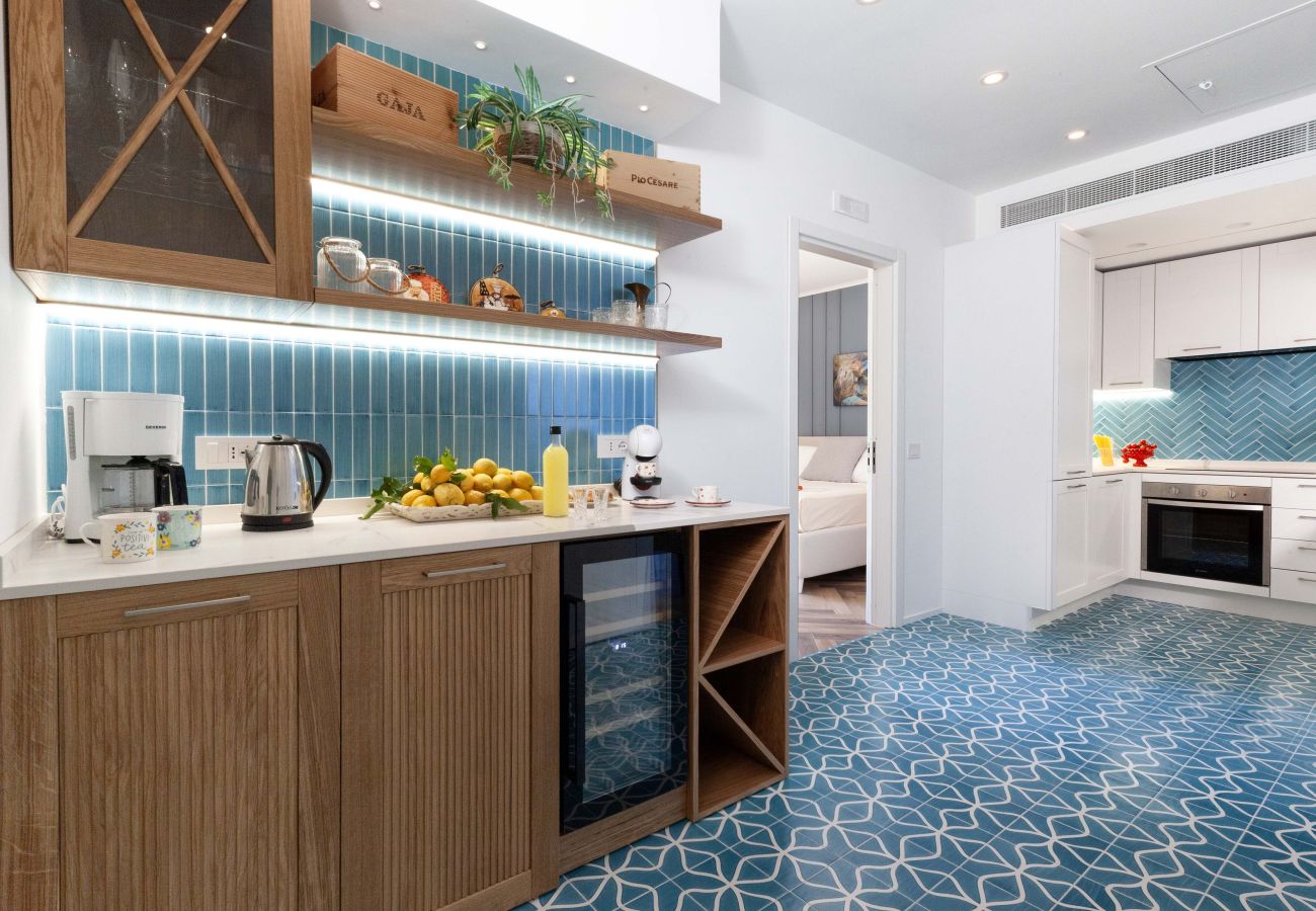 Apartment in Sorrento - AMORE RENTALS - Apartment Seapearl Sorrento with Sea View, Near the Beach