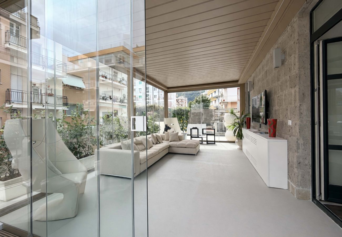 Apartment in Sorrento - AMORE RENTALS - Diamond Home De Luxe - Luxury Apartment with Terrace in Central Sorrento