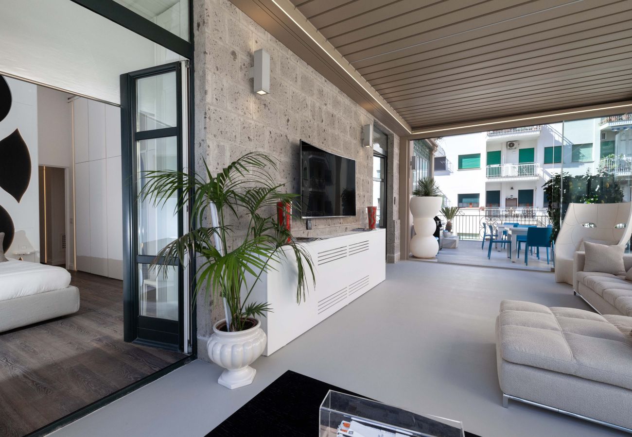Apartment in Sorrento - AMORE RENTALS - Diamond Home De Luxe - Luxury Apartment with Terrace in Central Sorrento