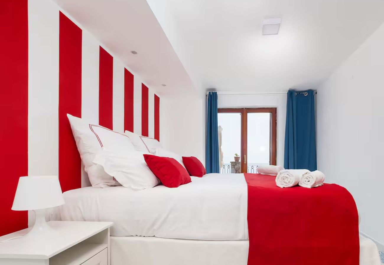 House in Nerano - AMORE RENTALS - cASA gIOVANNA b - Nerano apartment with hot tub and direct sea access