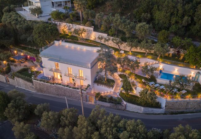 Villa/Dettached house in Massa Lubrense - AMORE RENTALS - Villa Gisolfi with Private Pool and Sea View