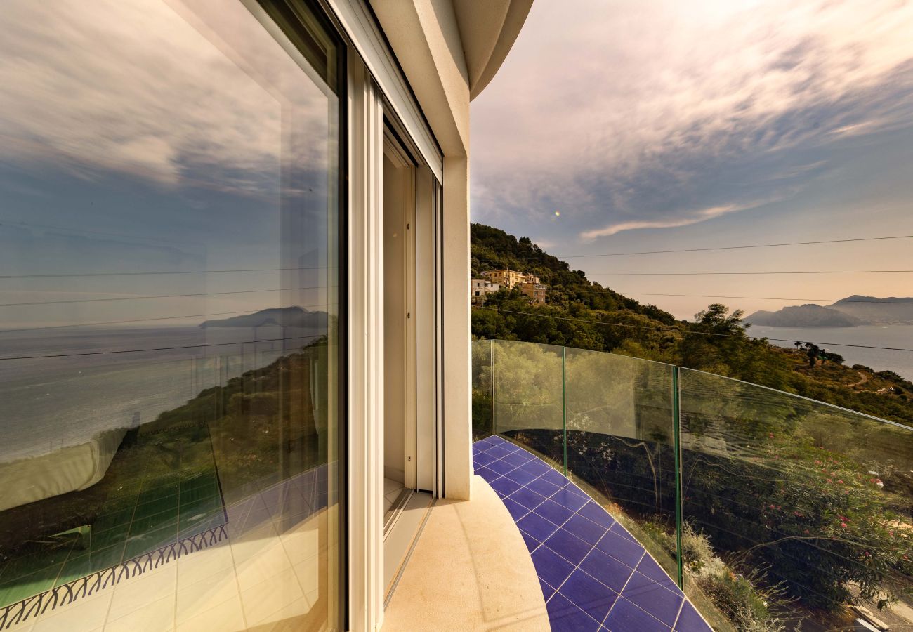 Villa in Massa Lubrense - AMORE RENTALS - Villa Gisolfi with Private Pool and Sea View