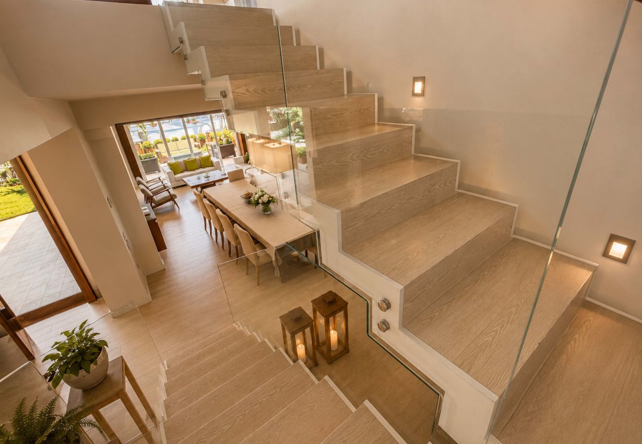 Villa in Sorrento - AMORE RENTALS - Villa Marisol with Pool and Sea View